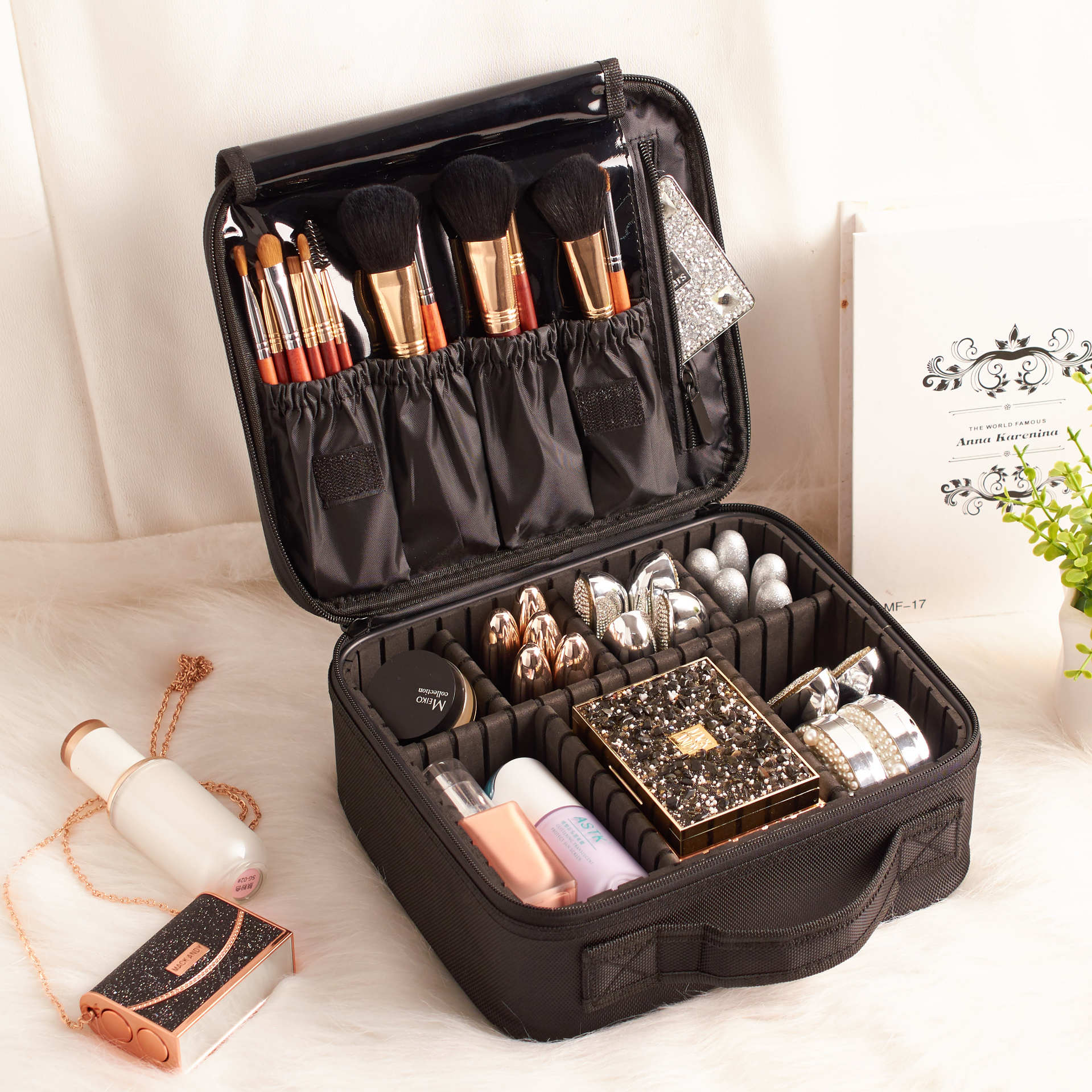 Mini Travel Storage Partition Cosmetic Bag Multi-function Portable Cosmetic Bag