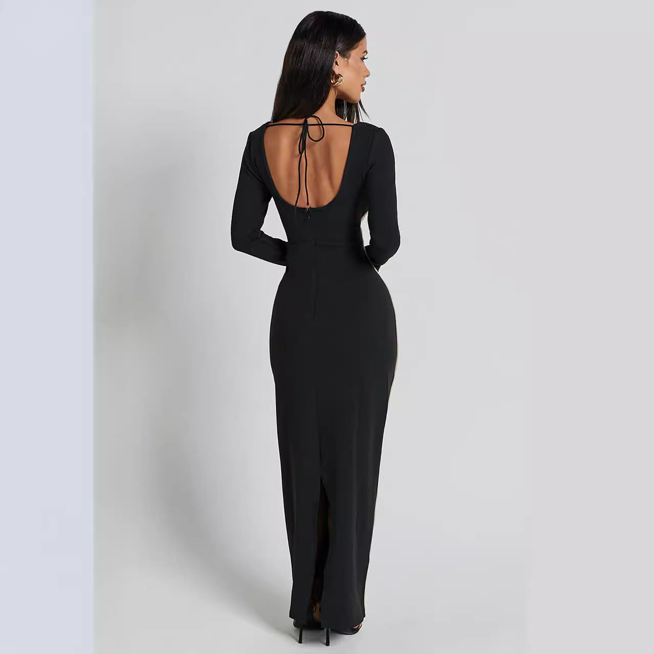 Knitted Long Sleeve Backless Waist Trimming Sexy Dress